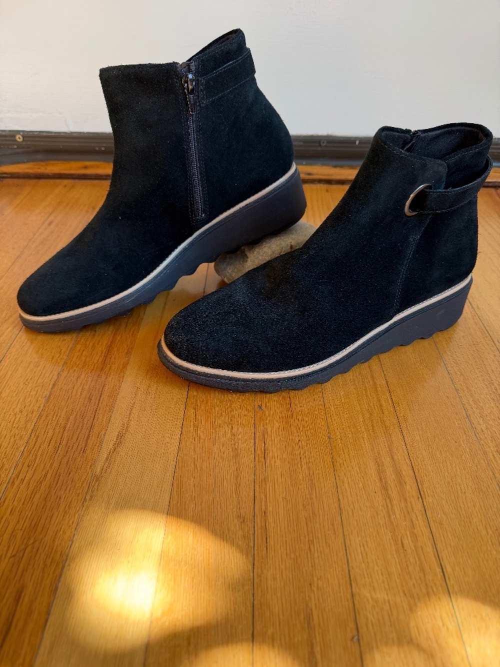 Clarks Collection Sharon Salon Black Suede Wedge Ankle Boots Size 9.5 M